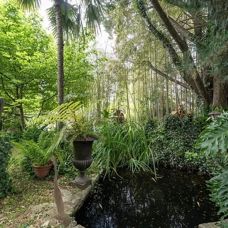 Prázdninový dům Majestic In With Hot Tub *