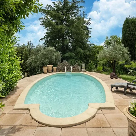 Majestic In With Hot Tub Vakantiehuis *
